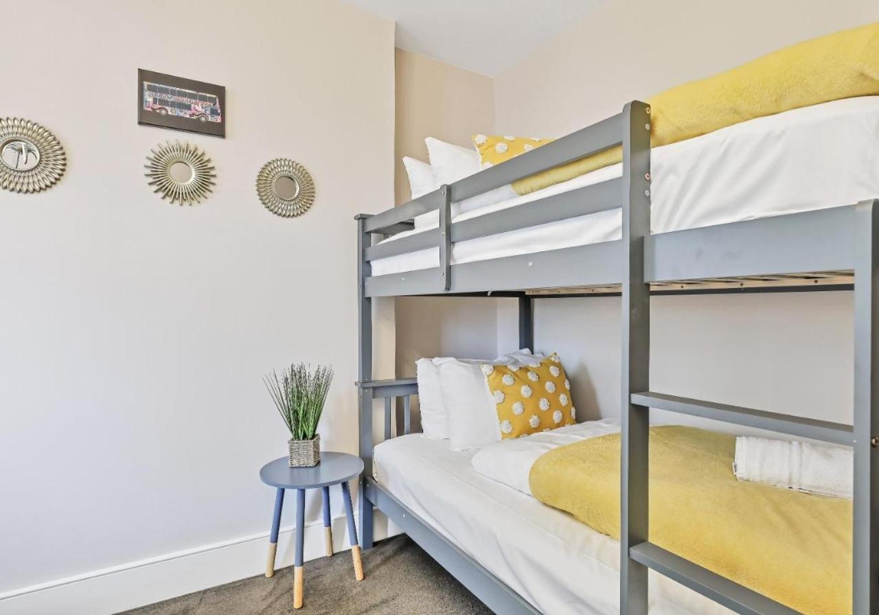 Central Lanes Pad By My Getaways Free Parking For One Car Hove Exteriér fotografie