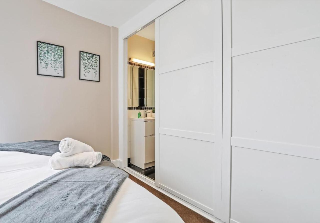 Central Lanes Pad By My Getaways Free Parking For One Car Hove Exteriér fotografie