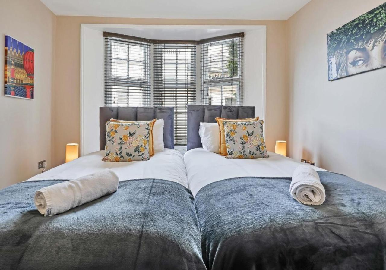 Central Lanes Pad By My Getaways Free Parking For One Car Hove Exteriér fotografie